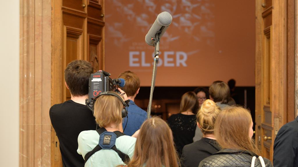 Junges Kamerateam des Bayerischen Fernsehens | Foto: Rolf Poss