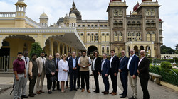 Präsidium des Bayerischen Landtags reist nach Indien