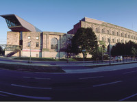 Blick auf das Dokumentationszentrum Reichsparteitagsgelände und die Kongresshalle | Foto: Herbert Liedel