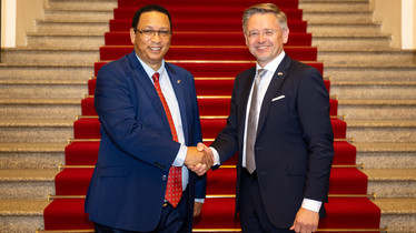 Besuch des Ministers für Landwirtschaft, wirtschaftliche Entwicklung und Tourismus der Provinz Westkap