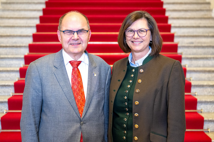 Landtagspräsidentin Ilse Aigner und der Hohe Repräsentant für Bosnien-Herzegowina, Christian Schmidt 