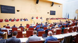 Landtag diskutiert über Transparenz während Corona-Pandemie