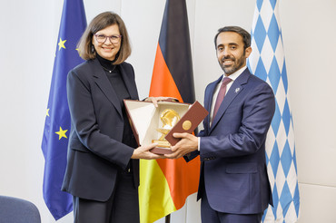 Auch Geschenke wurden am Ende des Austausches überreicht. 