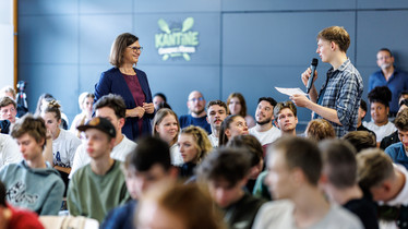Demokratie im Dialog