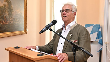 Der Vorsitzende des Freundeskreises Fregatte BAYERN e.V. und ehemalige Abgeordnete des Bayerischen Landtags, Rudolf Peterke