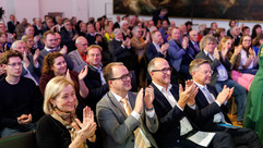 Zum Bürgerpreis 2025 kamen zahlreiche Gäste ins Maximilianeum. | Foto: Matthias Balk