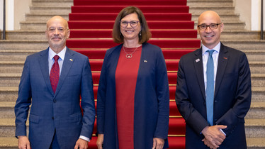 Landtagspräsidentin Ilse Aigner empfängt den Geschäftsträger a.i. der US-Botschaft in Berlin