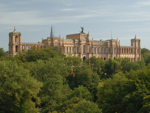 Bild: Das Maximilianeum - Sitz des Bayerischen Landtags - Copyright:- Bildarchiv Bayerischer Landtag - Foto: Rolf Poss