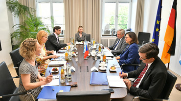 Im Zentrum des rund einstündigen Austauschs stand der Ausbau der parlamentarischen Kontakte zwischen Bayern und Tschechien. 