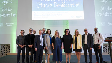 „Starke Jugend! Starke Demokratie!“: Austausch zwischen Praxisakteuren aus Bildung, Jugendarbeit und Politik 