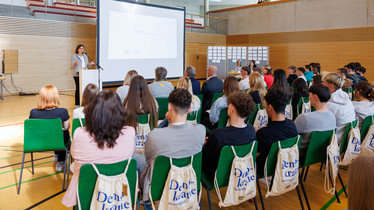 „Schule trifft Landtag“ in der Mittelschule Gersthofen im Landkreis Augsburg