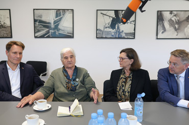 Eine große Ehre für die Delegation aus Bayern war das Treffen mit der bekannten Vertreterin der Mütter von Srebrenica. 