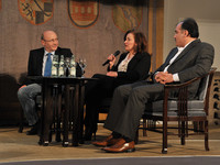 Diskussion nach dem Film (v.l.): Integrationsbeauftragter Martin Neumeyer, Birsen Weisse und Gürsoy Karaca. | Foto: Rolf Poss
