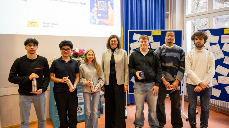 "Schule trifft Landtag" an der Beruflichen Oberschule in Nürnberg
