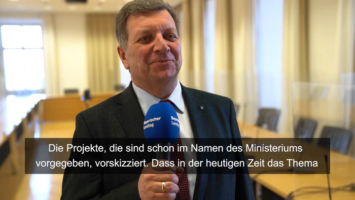 Bauaussschuss: Minister Bernreiter stellt sich vor